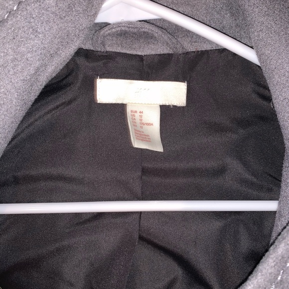 H&M grey peacoat like new - Picture 2 of 2